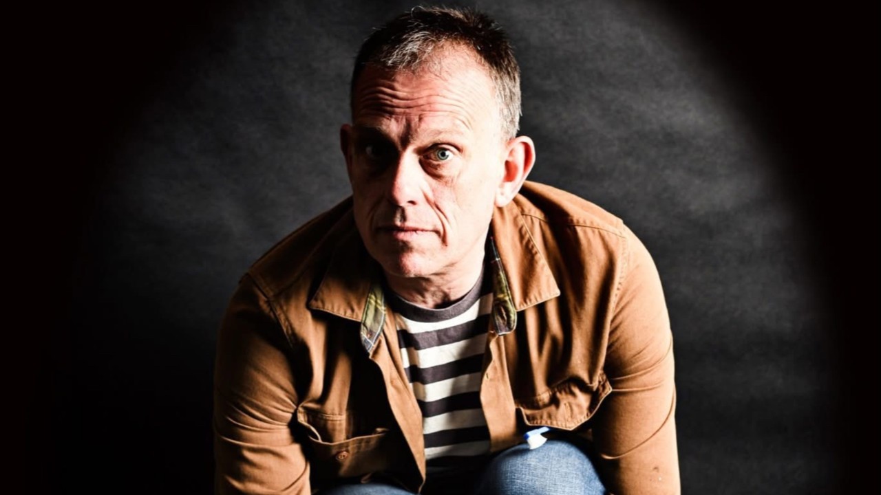 Tom Hingley Plays Inspiral Carpets 