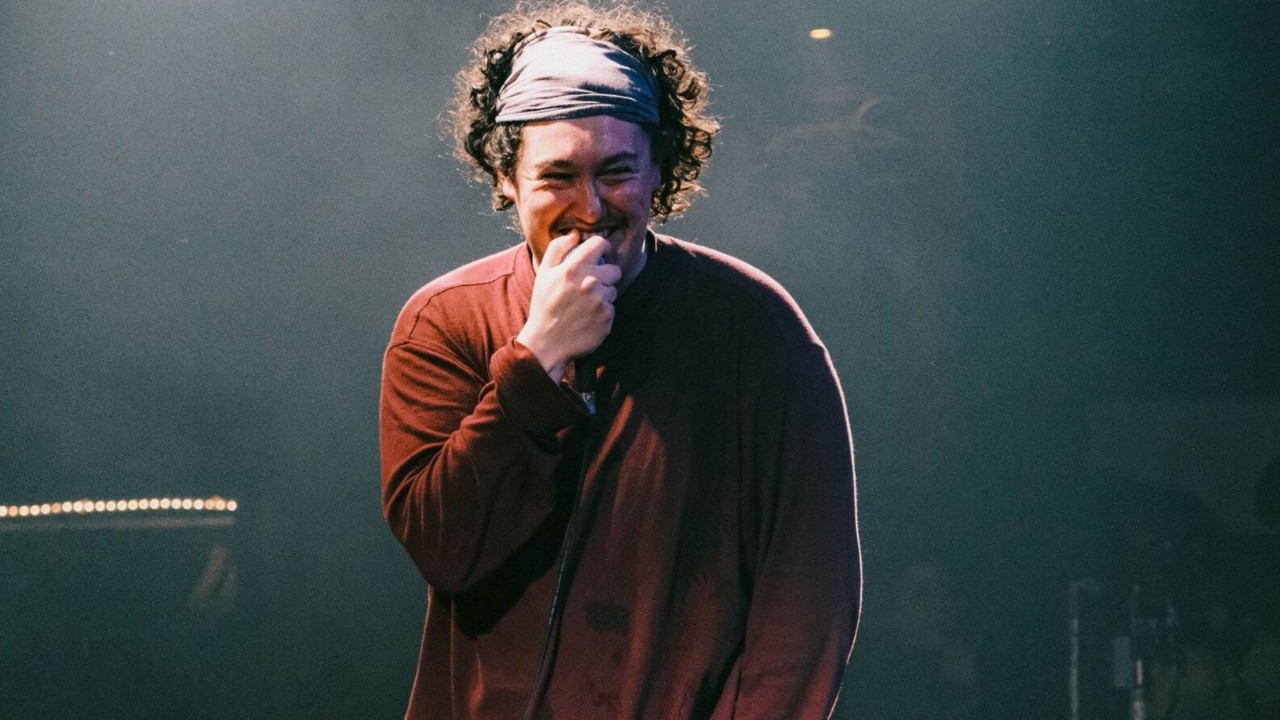 Hobo Johnson and the lovemakers