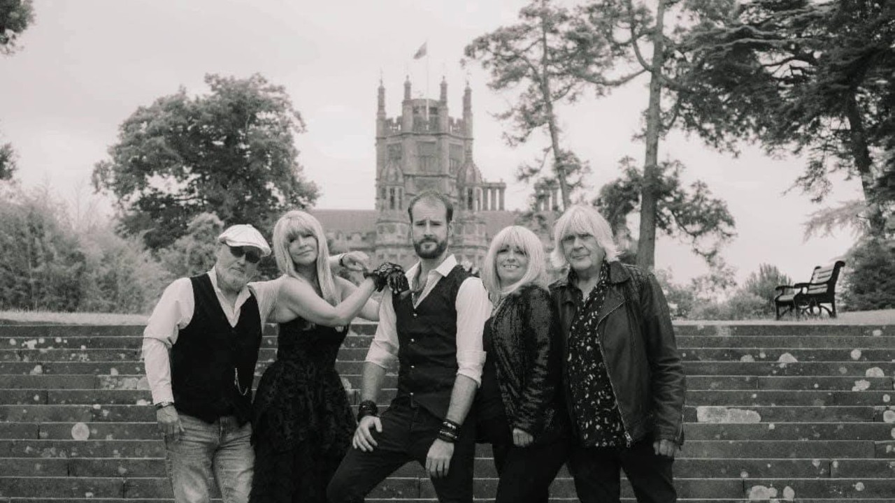Rihannon - 5 Piece Band Tribute to Fleetwood Mac
