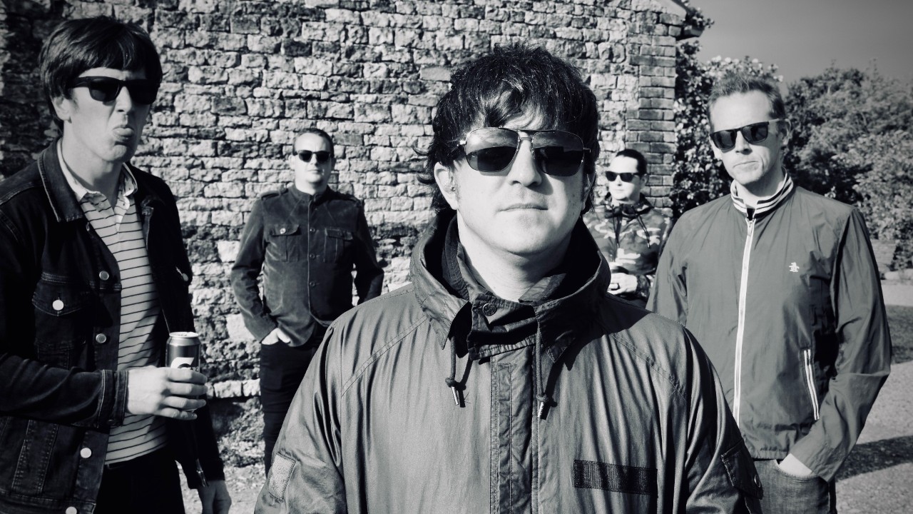 OWAYSIS - Oasis Tribute w/ support from The Scenesters