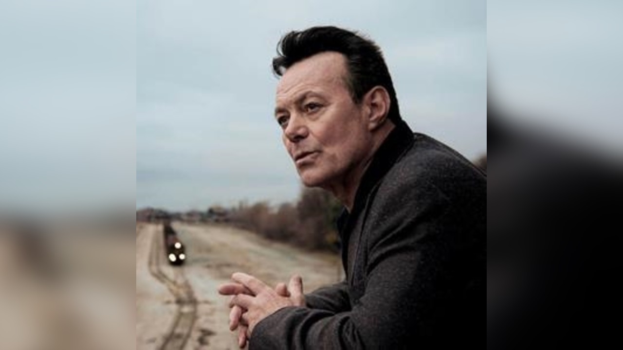 THE JAMES HUNTER SIX