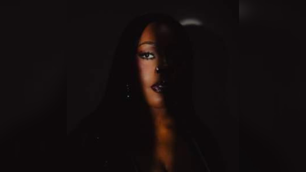 JOURNEY: Shaé Universe - London