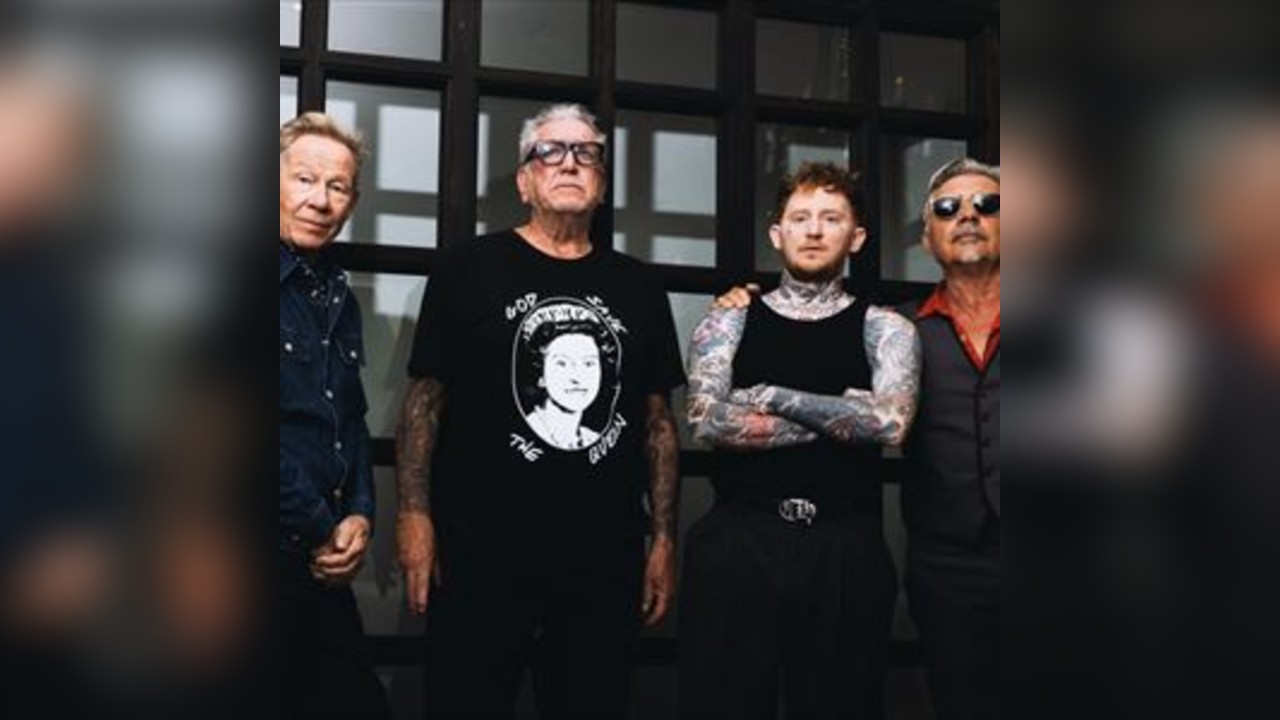 Frank Carter And The Sex Pistols