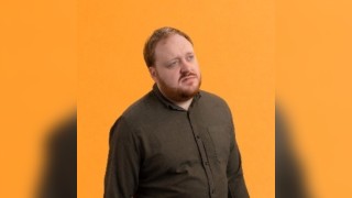 Jamie Hutchinson: CAN MY MATE COME? HE'S SOUND.
