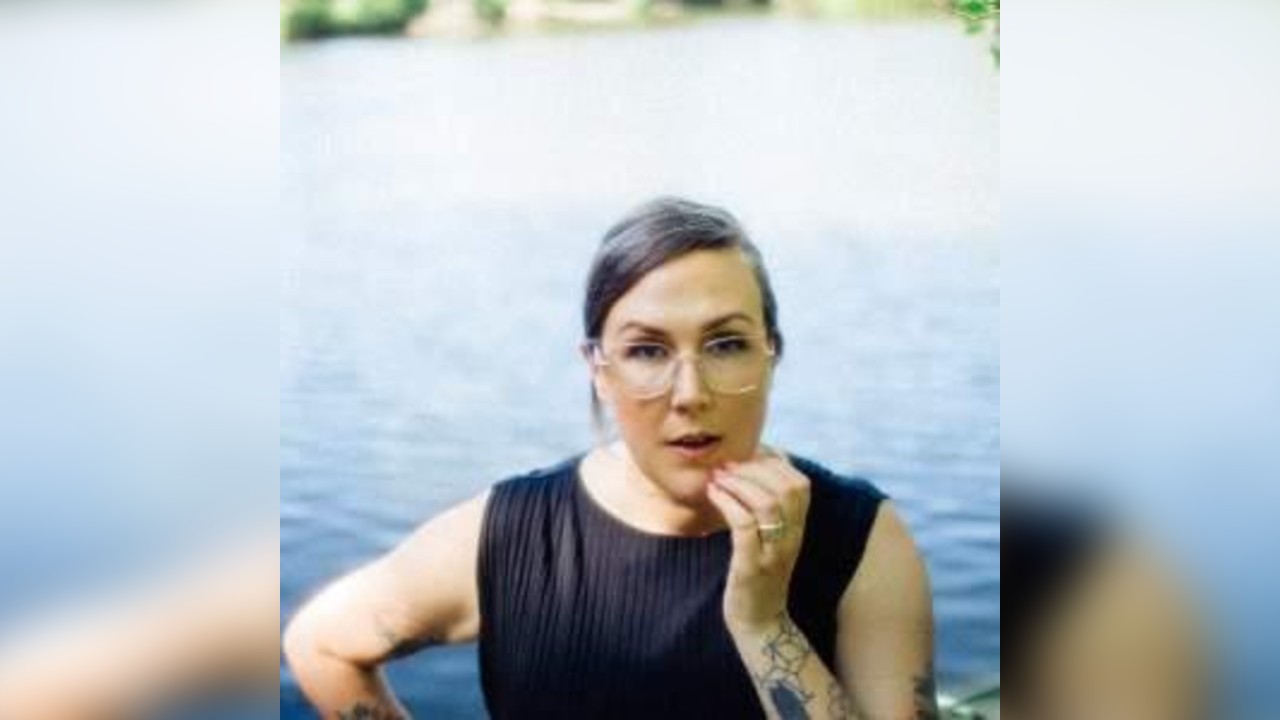 Nadia Reid - live with strings