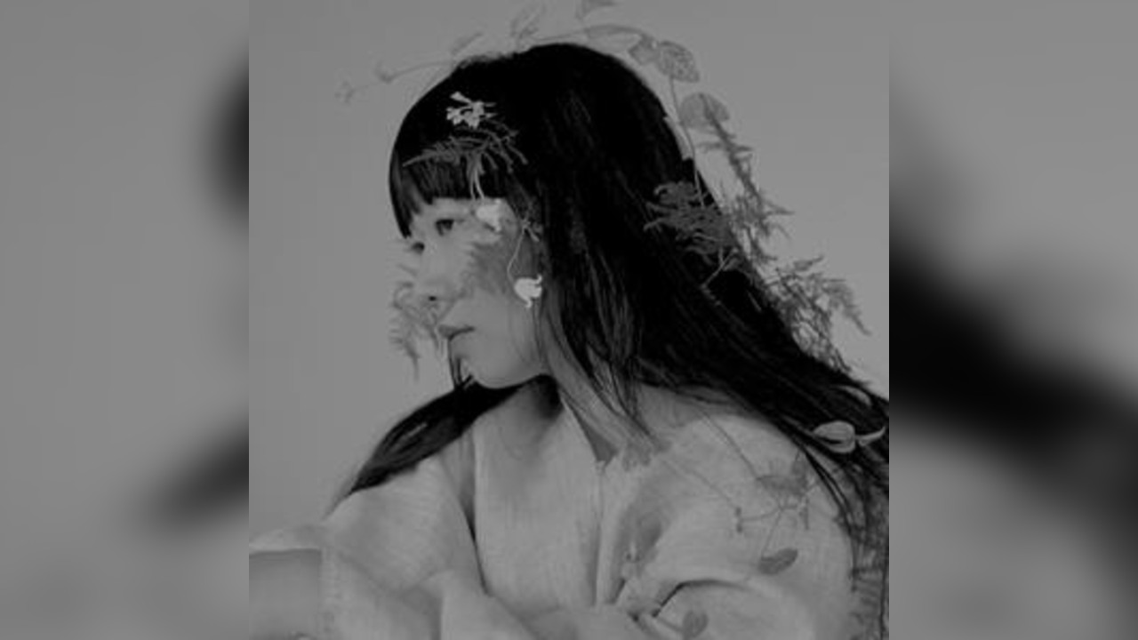 Ichiko Aoba with 12 Ensemble