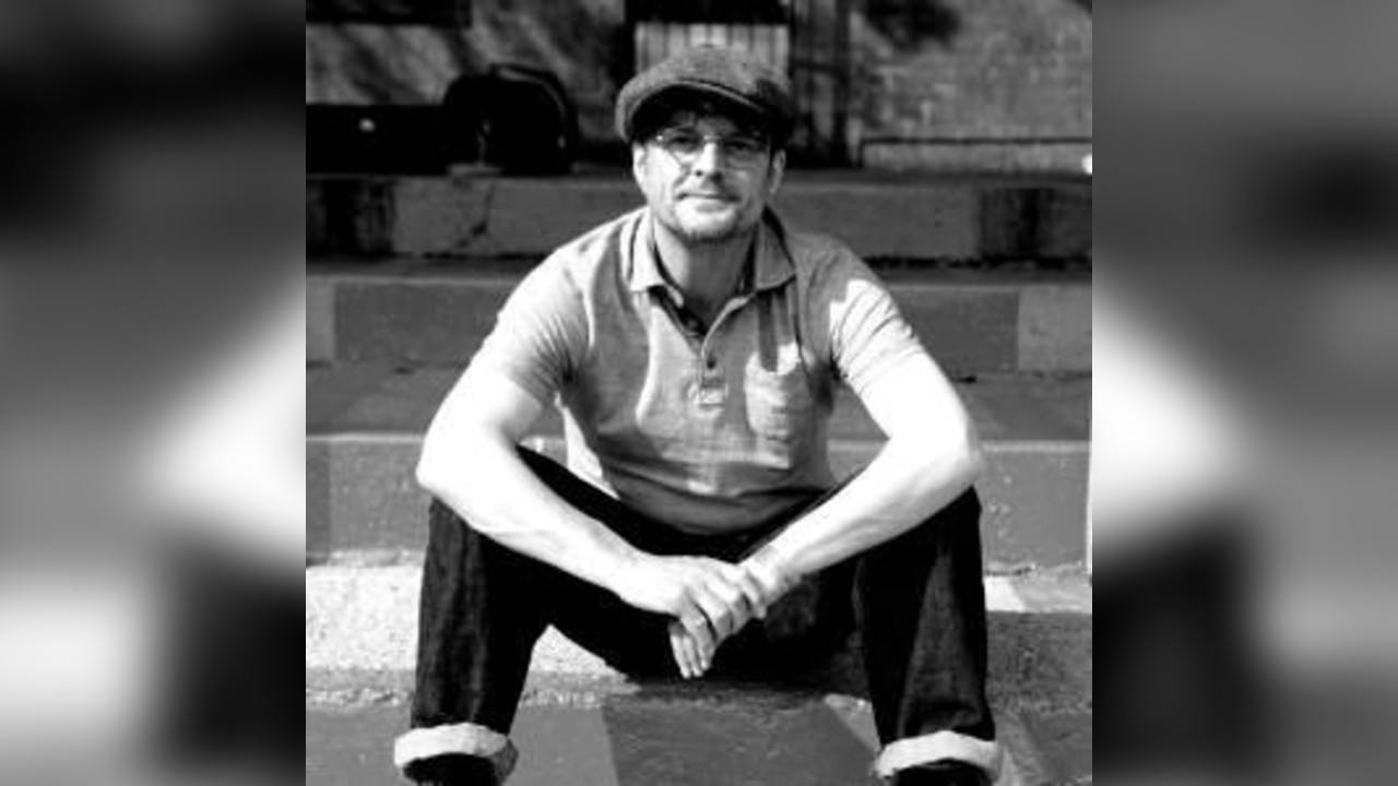 Chris Helme - The Mess Room