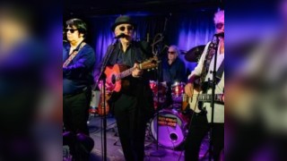 THE TREMBLING WILBURYS