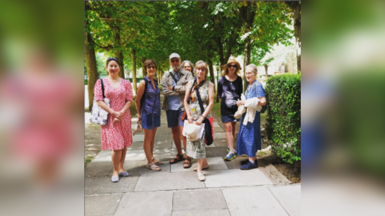 THE GARDEN VILLAGE OF PIMLICO WALKING TOUR