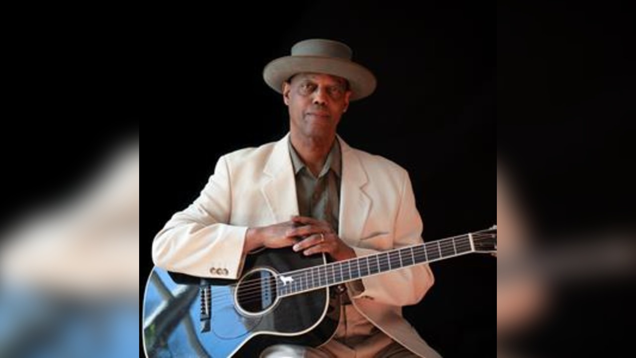 Eric Bibb
