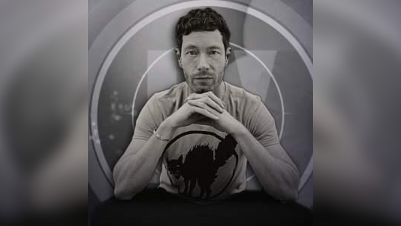 inU x OSCURA (Jody Wisternoff | Kasper Koman)