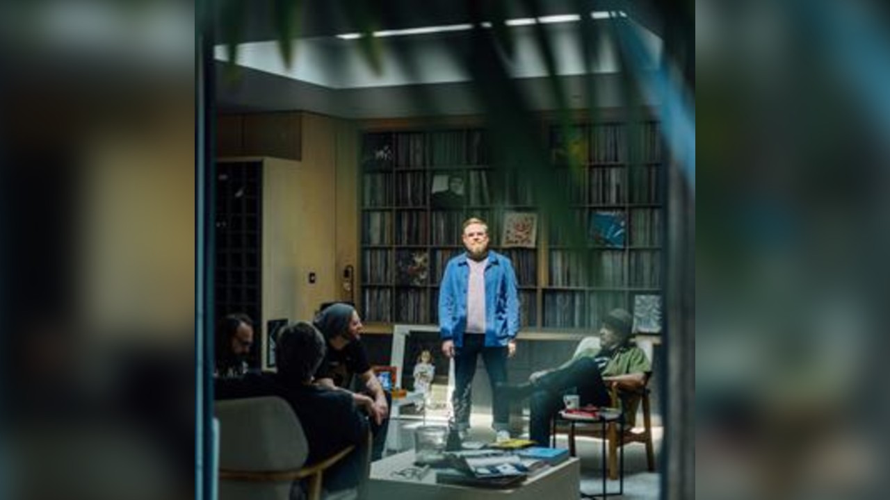 Danny & The Champions Of The World