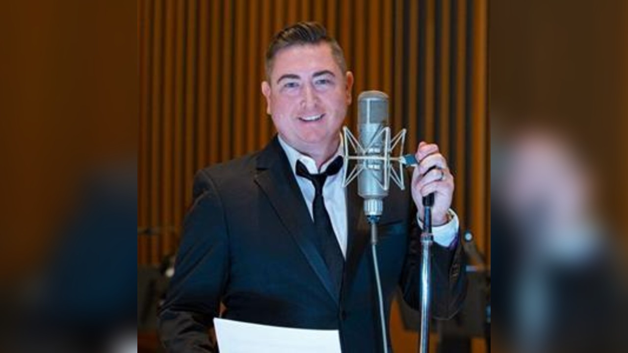 Paul Hughes Comes Home With The Rat Pack