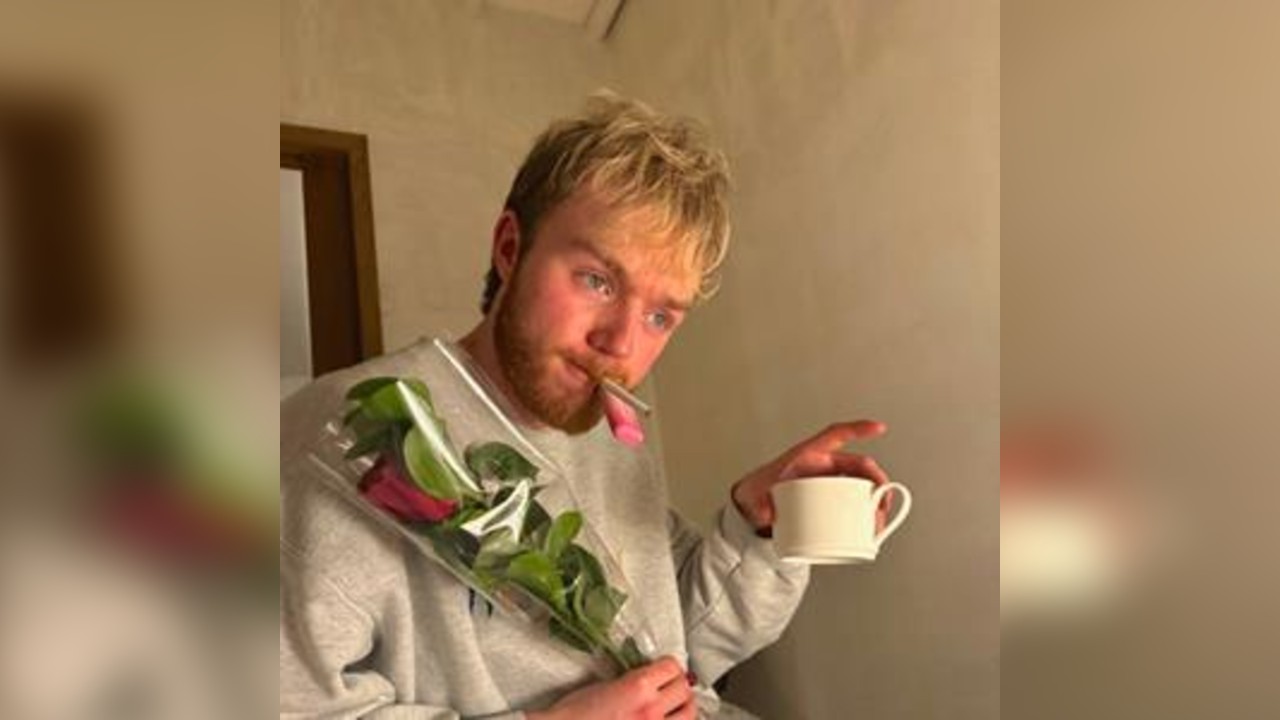 FINLAY CHRISTIE: NEW SUPER SPECIAL SECRET TOUR