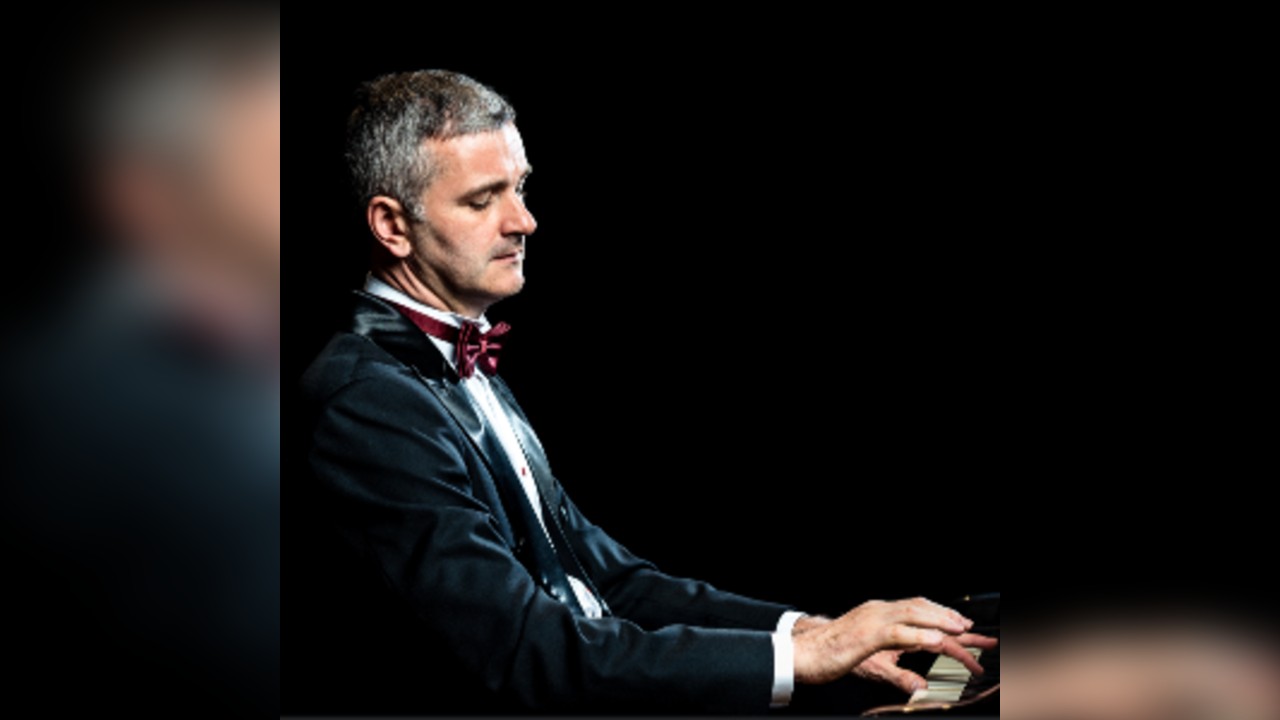 Goldberg Variations by Candlelight