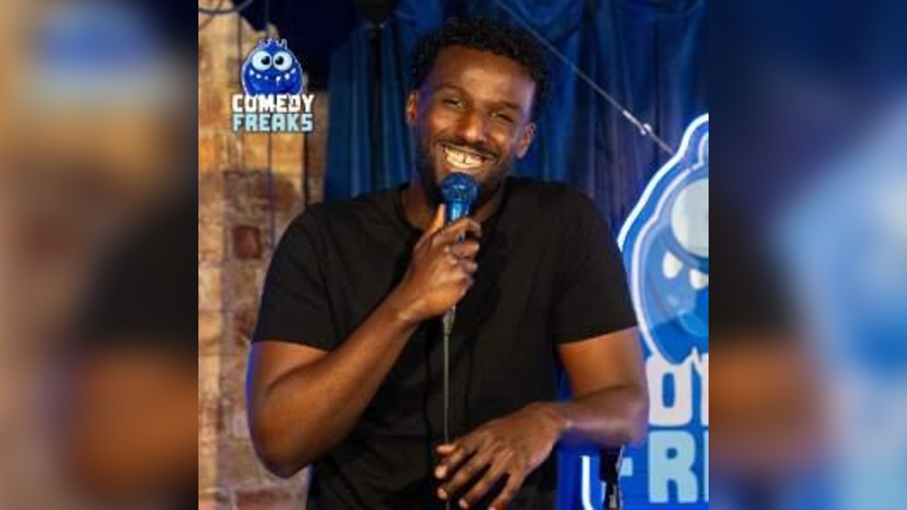 SATURDAY COMEDY SHOW - COMEDY FREAKS