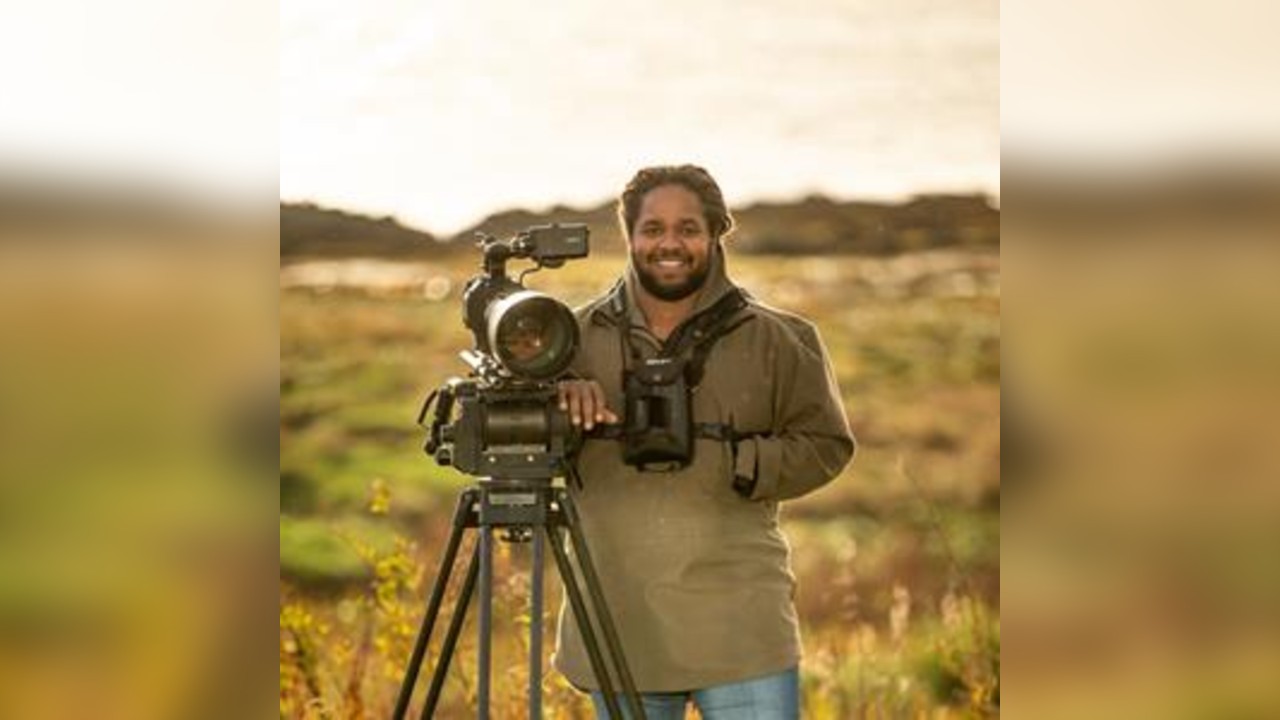 Hamza Yassin: My Life Behind The Lens