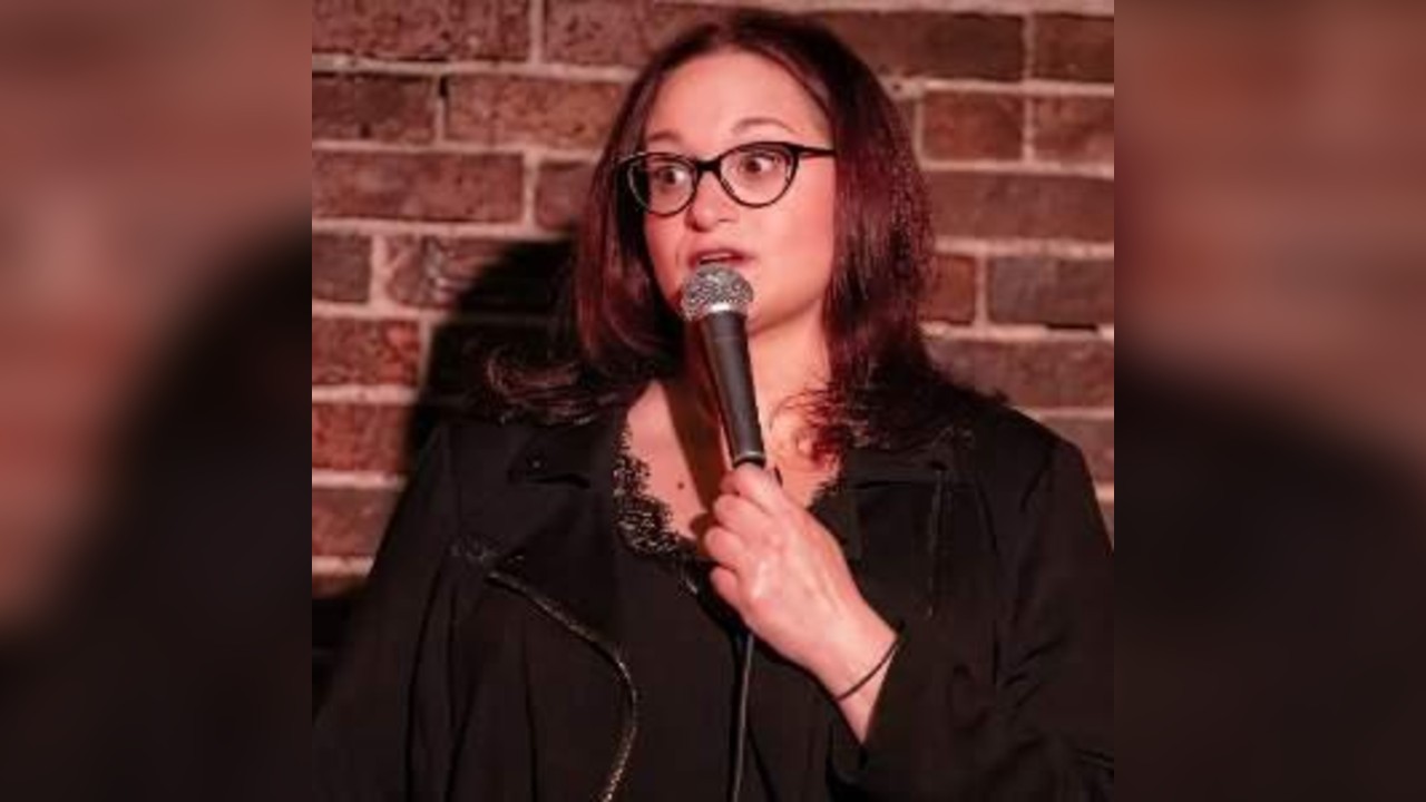 Adrienne Iapalucci: Live!