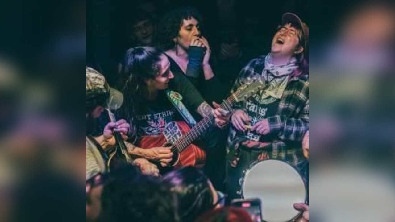 Apes Of The State + Sister Wife Sex Strike