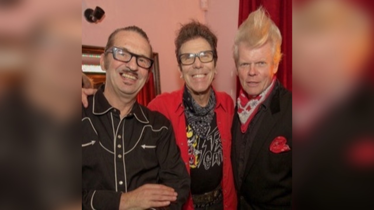 STARCAT (feat. Slim Jim Phantom)