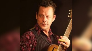 IAN SIEGAL BAND