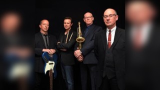 Andy Fairweather Low