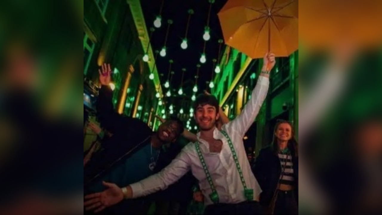 ST PATRICK'S DAY SHOREDITCH BAR CRAWL