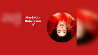 Marjolein Robertson Stand up Comedy Tour