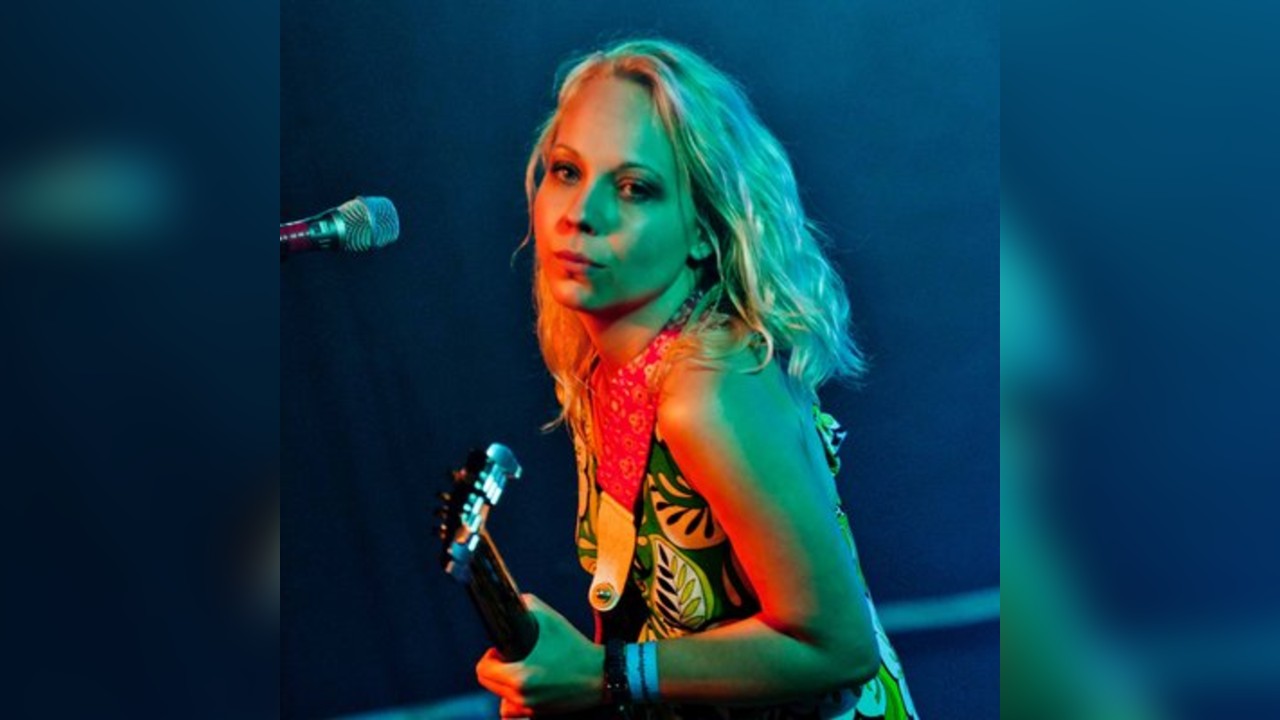 Chantel McGregor - The Carlisle, Hastings - Sunday 1st June 2025