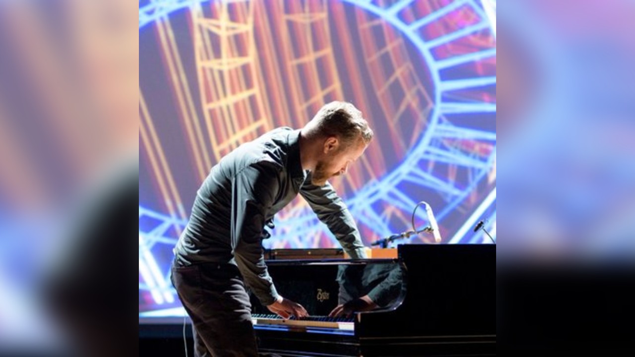 Charlie Hooper-Williams: Piano for all seasons