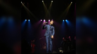 Ultimate Bublé at Christmas - Special Solo Show