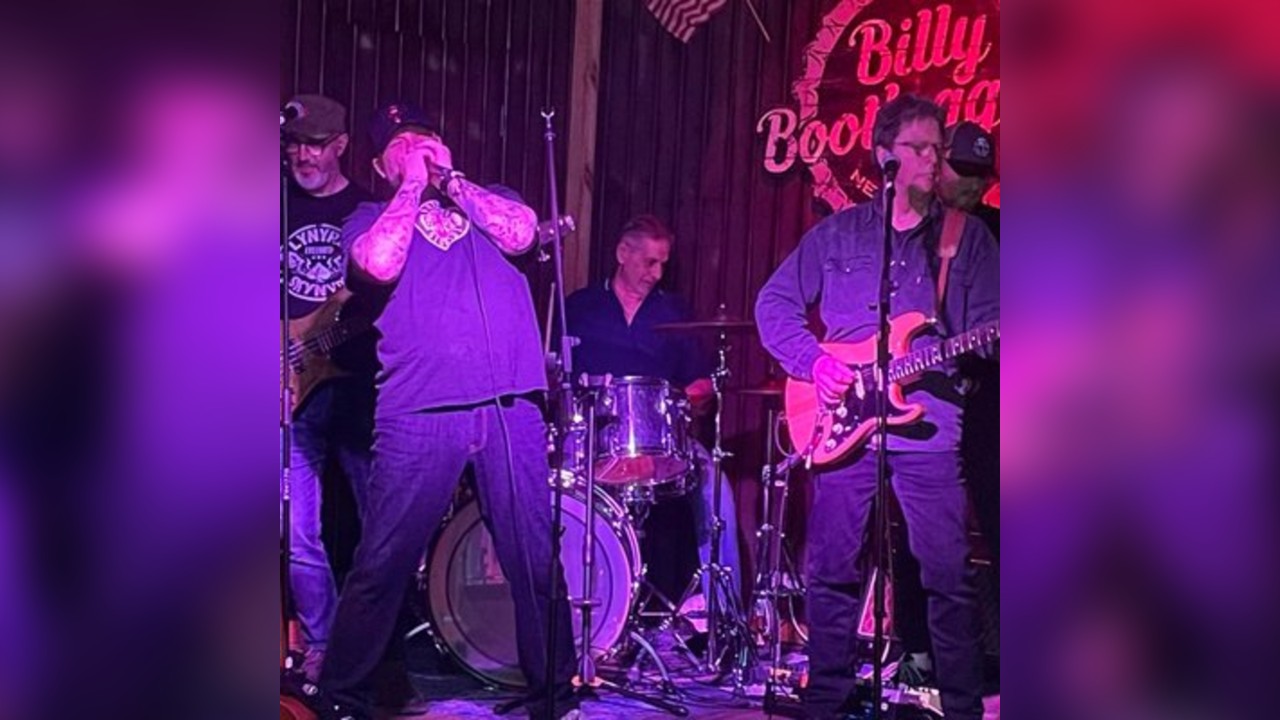A Band Called Horse - Live @ Billy's