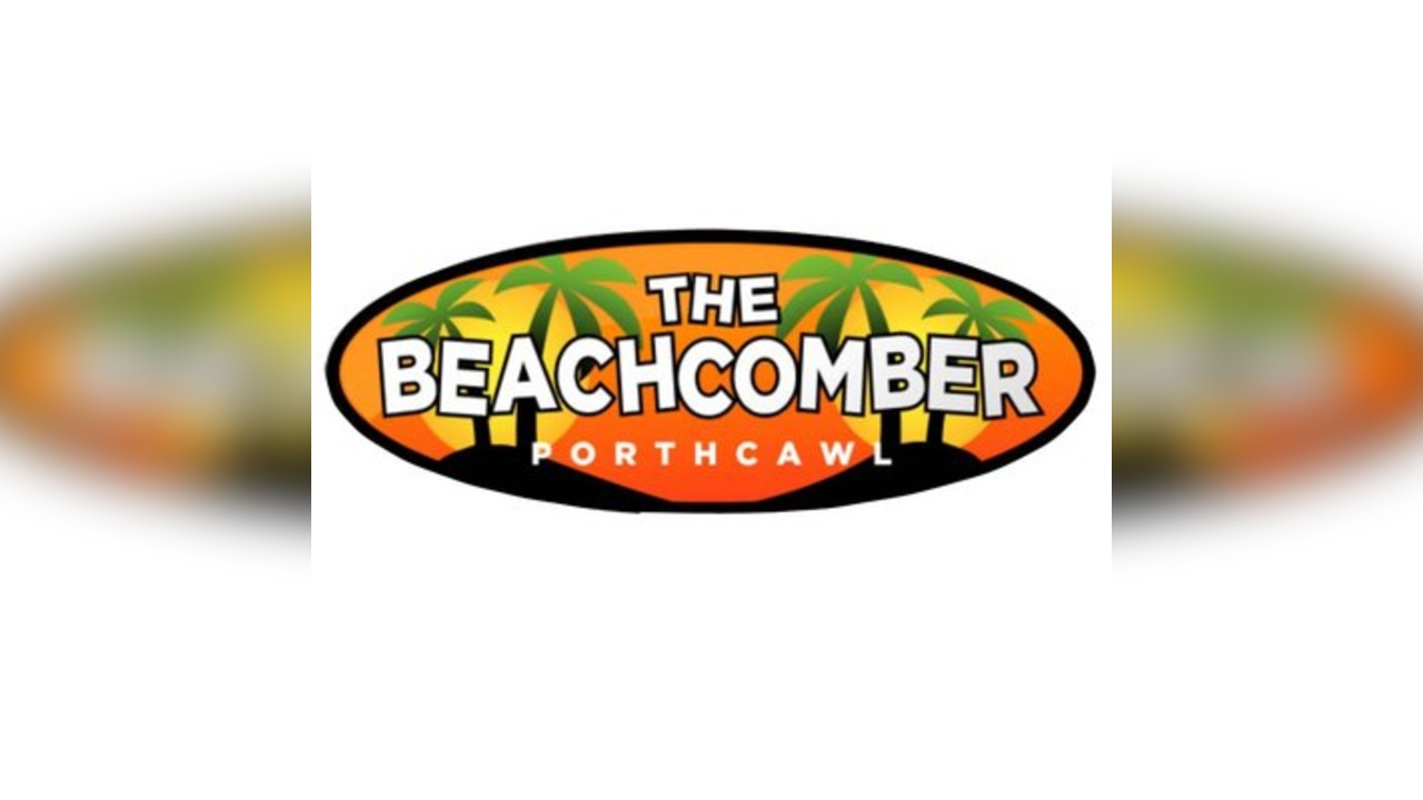 Ibiza Foam Party - The Beachcomber