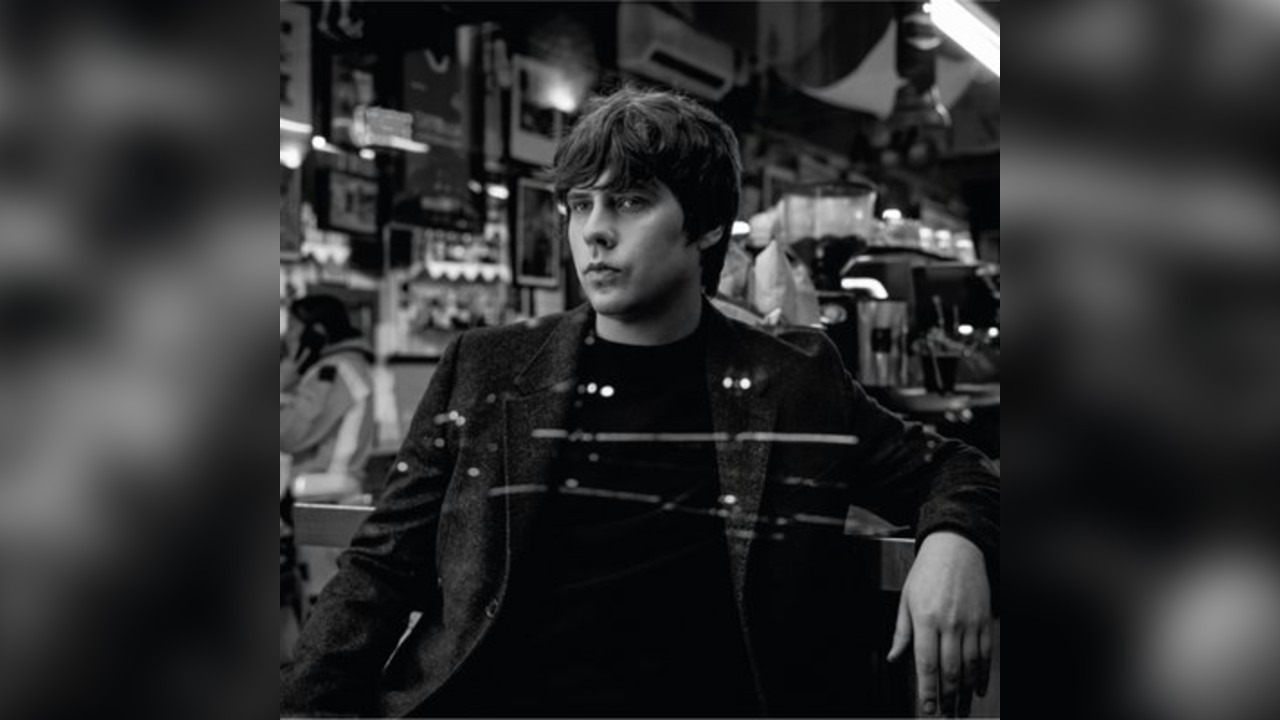 Jake Bugg: Acoustic Live Performance