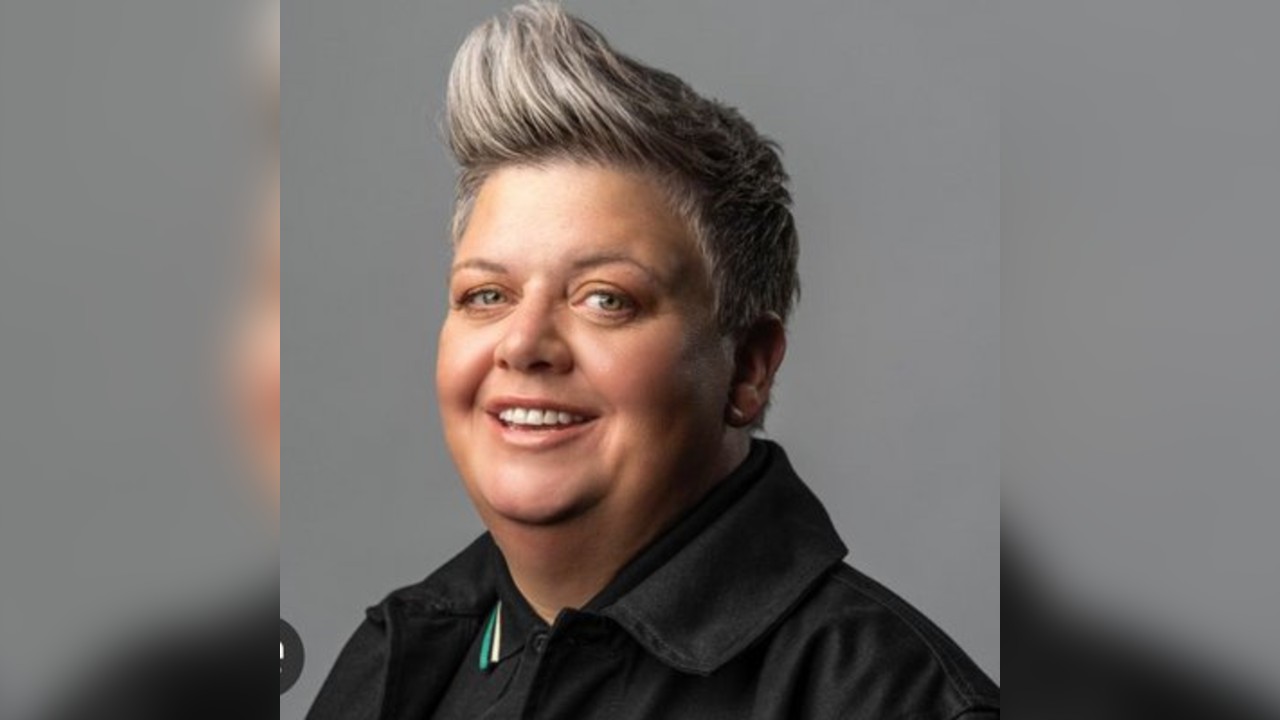 The Old Toll Bar - Susie McCabe