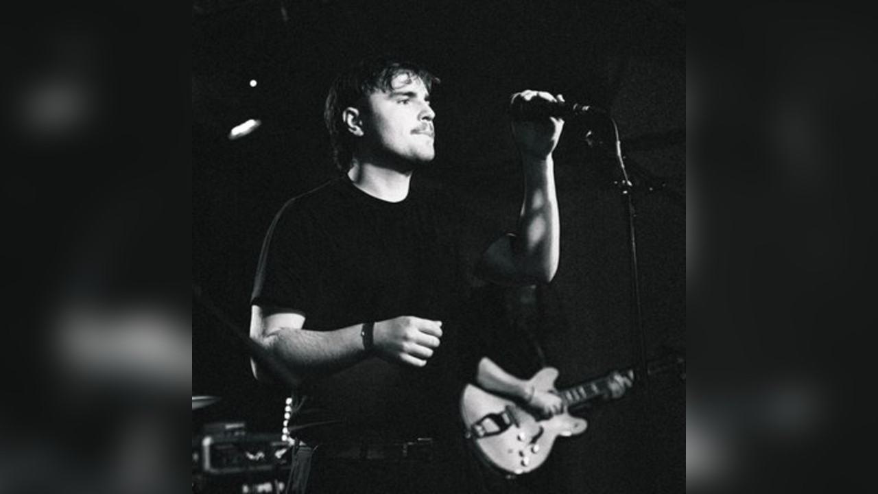 Dazed & Confused @ The Caves