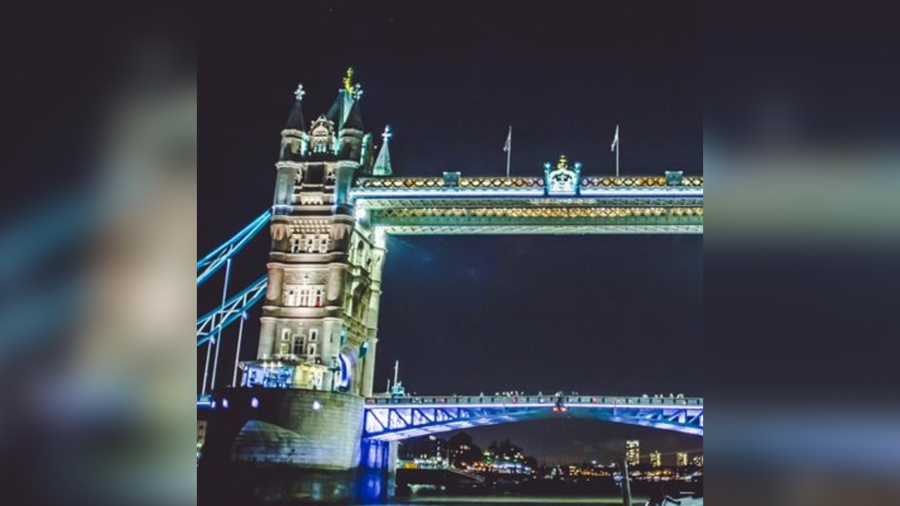 Thames Bonfire Night Cruise