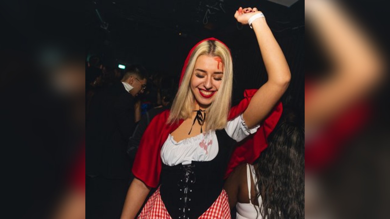 HALLOWEEN PARTY at TRAPEZE