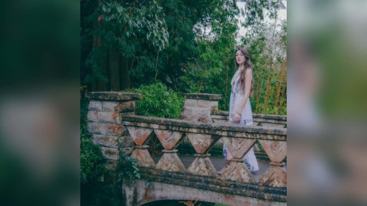 Sunday Sessions - Jodie Austen