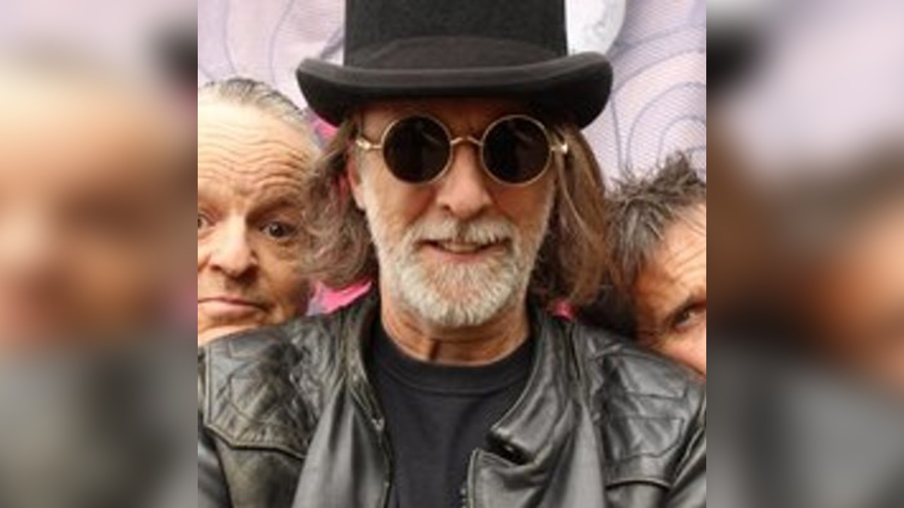 Mrs Beckett - Live @ Billy's