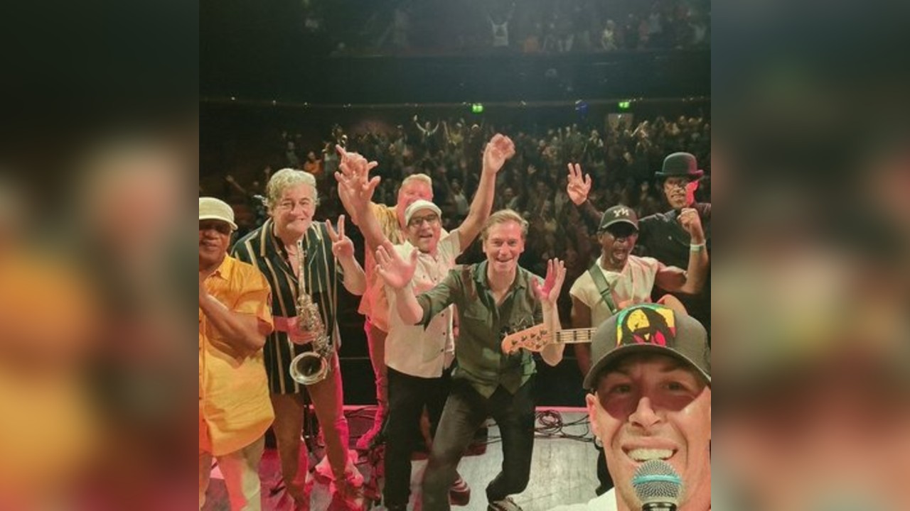 Johnny2Bad UB40 TRIBUTE SHOW