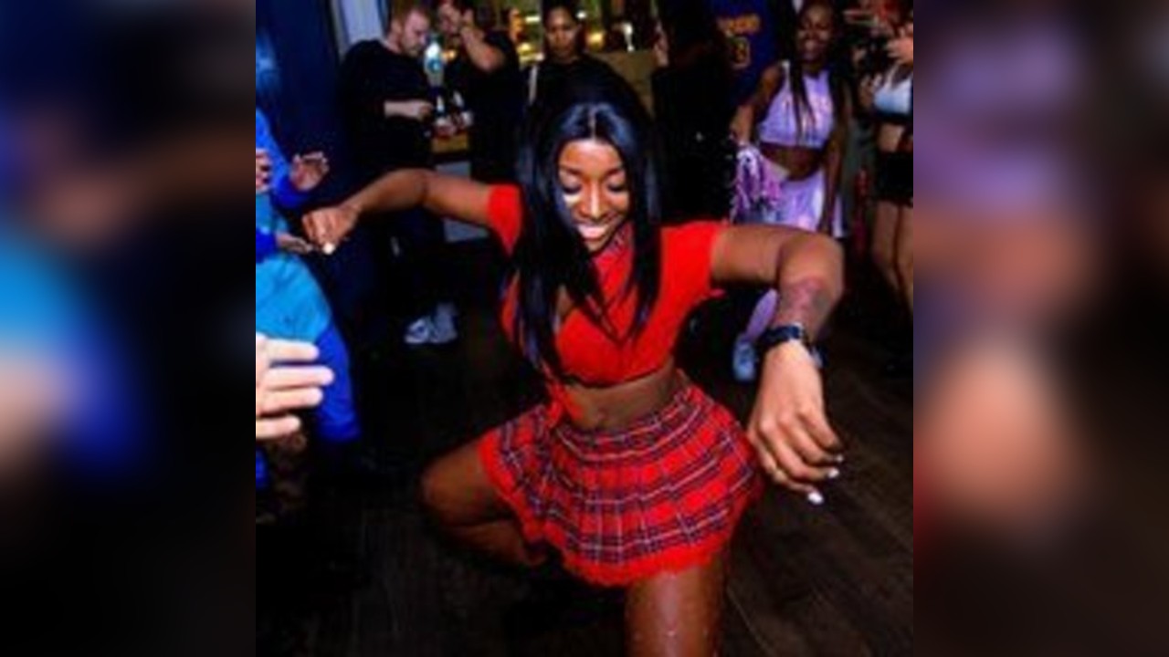 HALLOWEEN PARTY at TRAPEZE