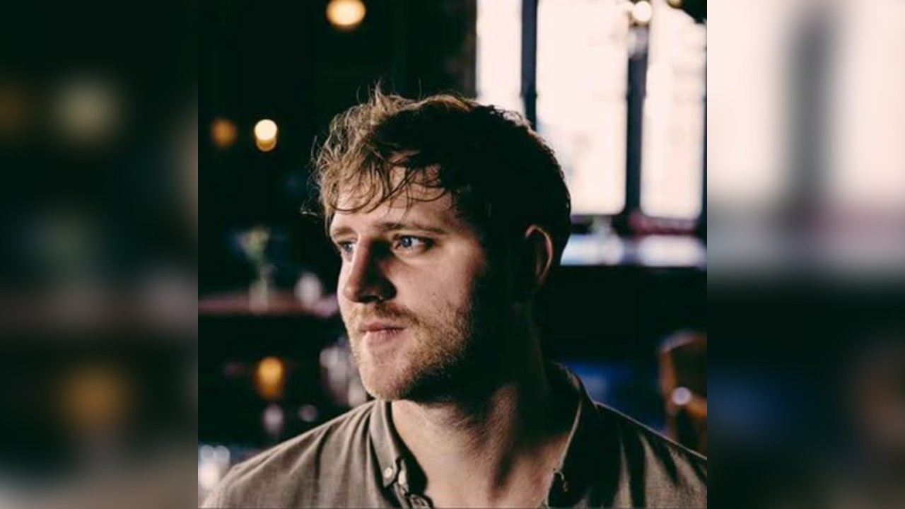 Live At The Mesmerist: Dessie MaGee Acoustic Session