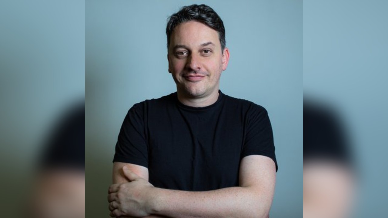 Fat Penguin Comedy Club Presents: ALEX BOARDMAN