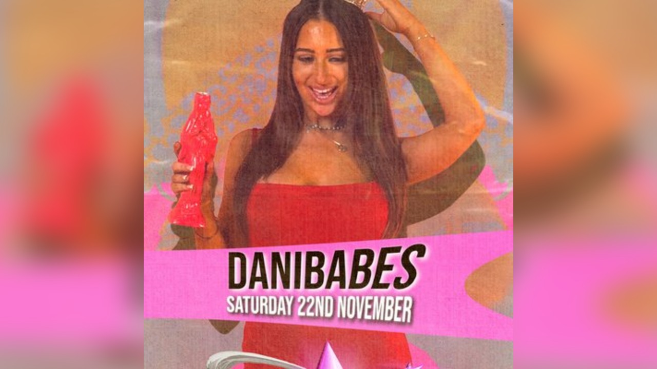 Nightingale Club - Dani Babes