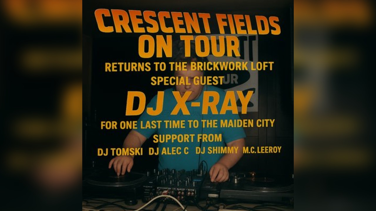 Crescent Fields on Tour