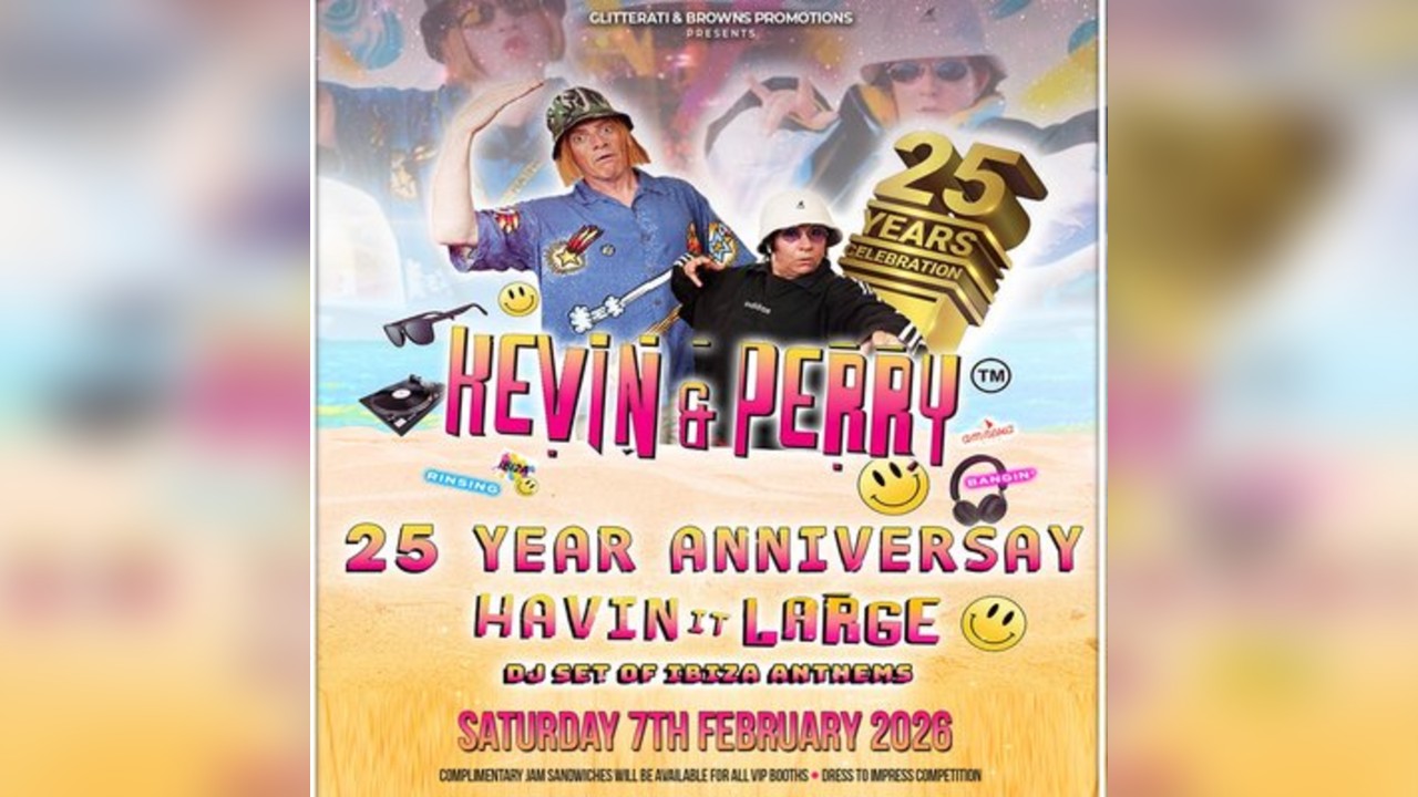 Kevin & Perry Go Large DJ Set