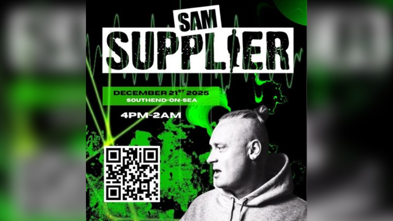 Sunrooms2 Presents Sam Supplier Xmas Party