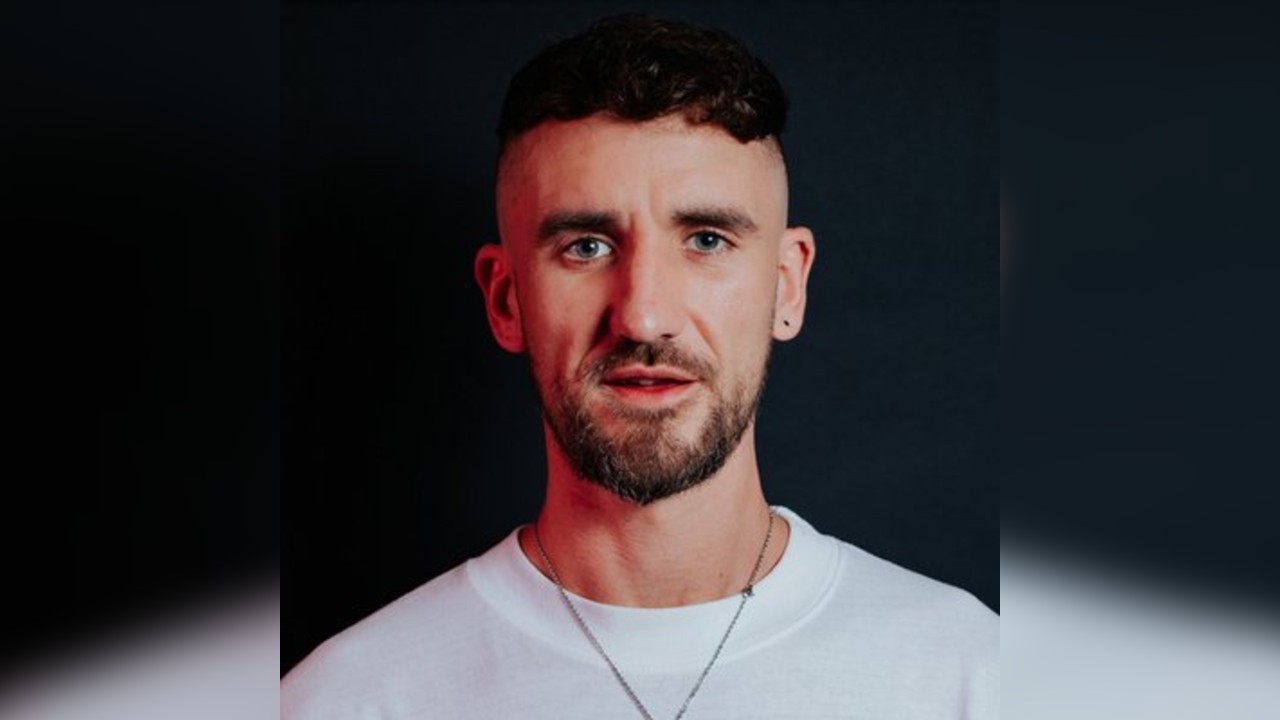 Billy Gillies - London