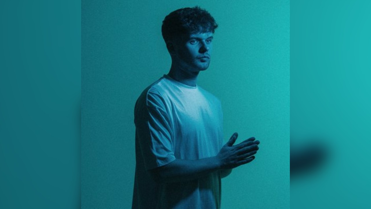 DELIRIUM w/ LOUIS MILLNE